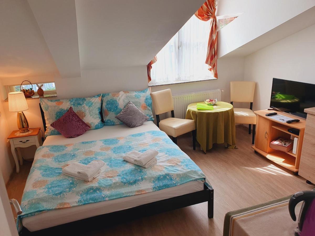 Karmelita Boutique Apartman Sopron Zewnętrze zdjęcie