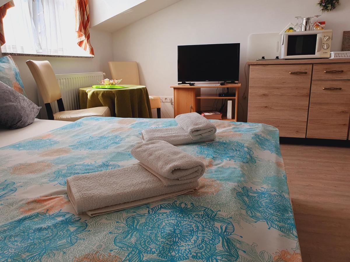 Karmelita Boutique Apartman Sopron Zewnętrze zdjęcie
