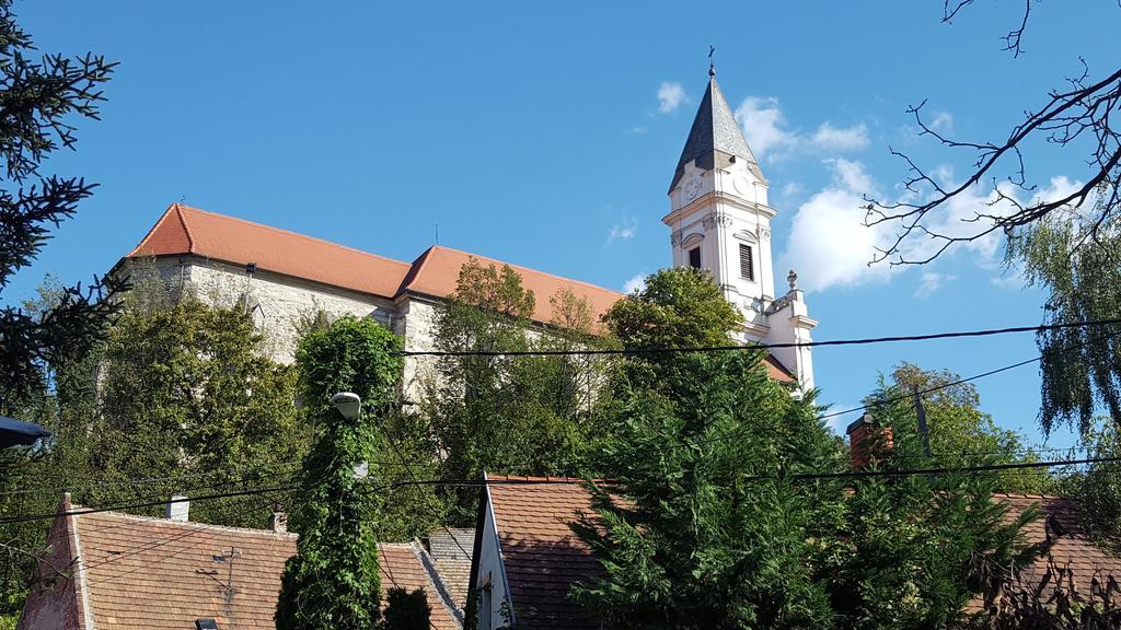 Karmelita Boutique Apartman Sopron Zewnętrze zdjęcie