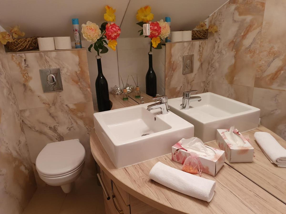 Karmelita Boutique Apartman Sopron Zewnętrze zdjęcie